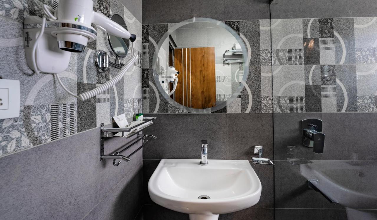 Royal Tusker Luxury Service Apartments Mysore Luaran gambar